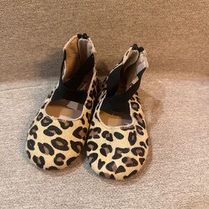 Monkey Feet Leopard Flats